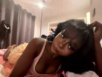 mimi_bunniix @ stripchat on 20251011