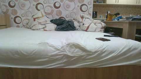 squirtybaby0229 @ stripchat on 20251011