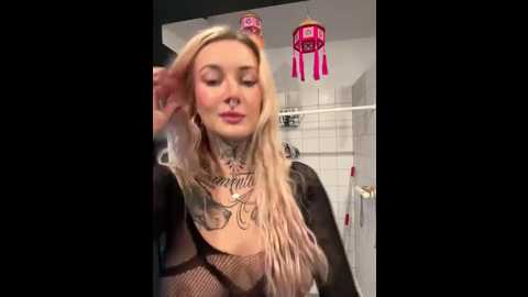 stella_kink @ stripchat on 20251011