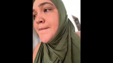 sweetmuslim01 @ stripchat on 20251011