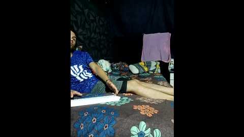 zoe_axelxx @ stripchat on 20251011