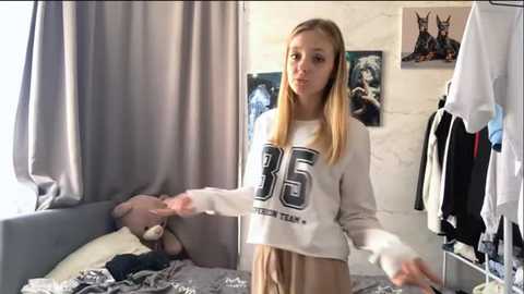 _petai @ stripchat on 20251012