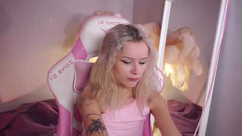 celeste_eyes0n @ stripchat on 20251012