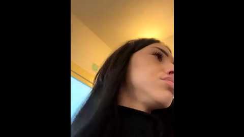 ilariea_girl @ stripchat on 20251012