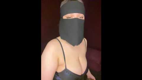 roovaan_xx @ stripchat on 20251012