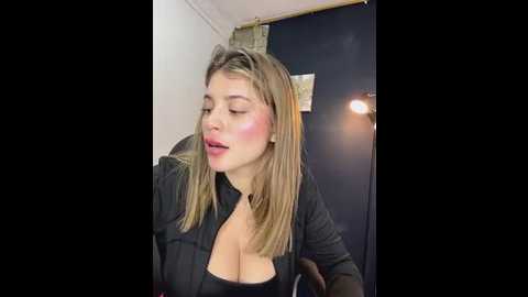 _alice_1 @ stripchat on 20251013