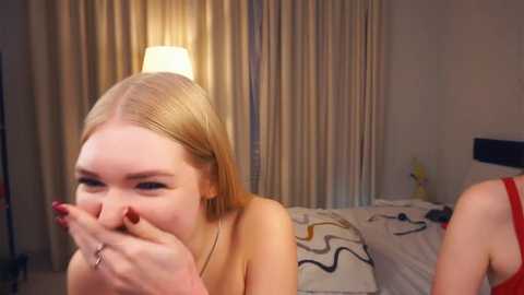 ellenreeves @ stripchat on 20251013