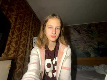 eva_angel3 @ stripchat on 20251013