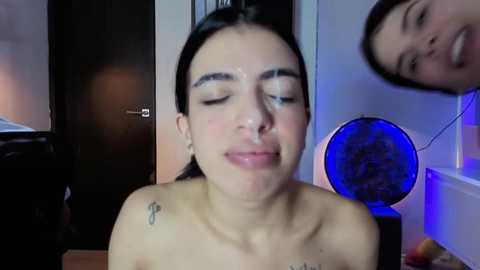 hall_sextape @ stripchat on 20251013