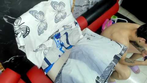 hot_threesome @ stripchat on 20251013