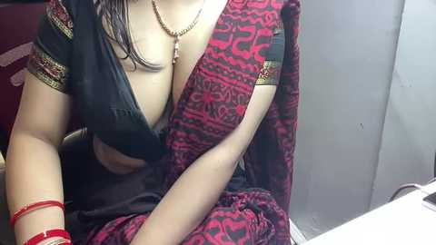 its_diya1 @ stripchat on 20251013