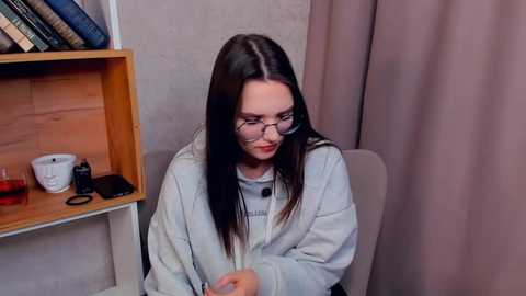 jenaenosal @ stripchat on 20251013