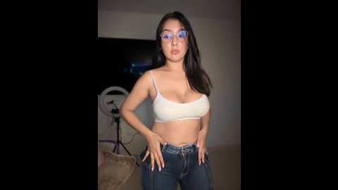 licky_lu @ stripchat on 20251013