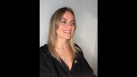 milla__one @ stripchat on 20251013