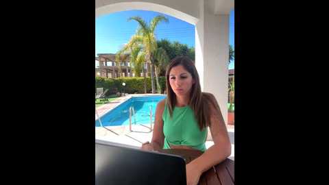 sofi_camgirl @ stripchat on 20251013