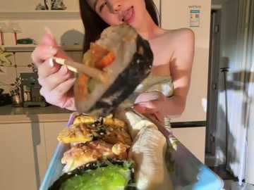 xiaowan_x @ stripchat on 20251013