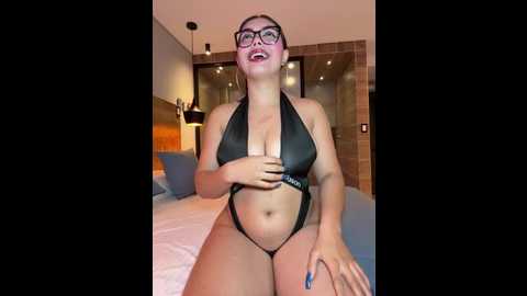 zui_lu @ stripchat on 20251013