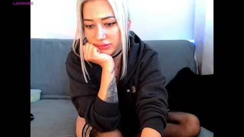 gina_lumara @ stripchat on 20251014