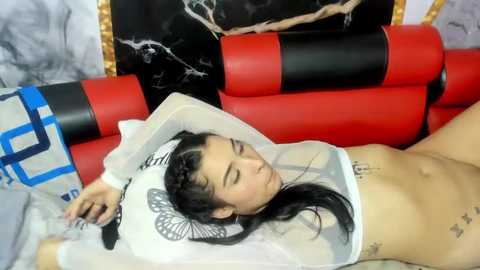 hot_threesome @ stripchat on 20251014