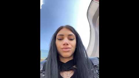 ilariea_girl @ stripchat on 20251014