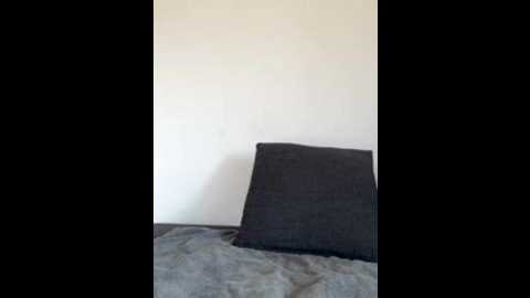 lauraluxxx @ stripchat on 20251014