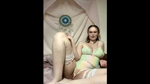 leah20_sinfulx @ stripchat on 20251014