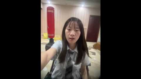 littleqiu @ stripchat on 20251014