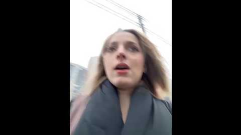 loraadoll @ stripchat on 20251014