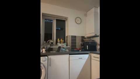 mimimaee @ stripchat on 20251014