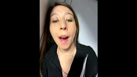 roouse @ stripchat on 20251014