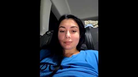 saraviss20 @ stripchat on 20251014