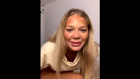 bellablows @ stripchat on 20251015