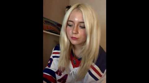 blondie_sofia_essexbabe @ stripchat on 20251015