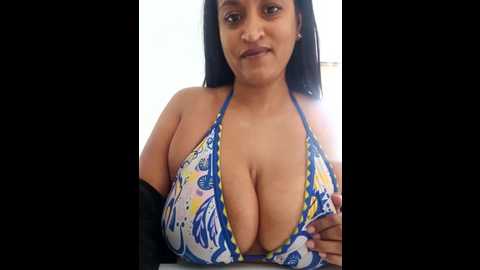 busty_ariax @ stripchat on 20251015