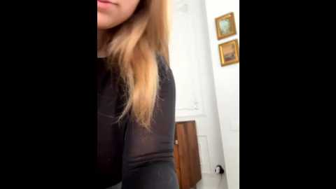 curvyflawless @ stripchat on 20251015