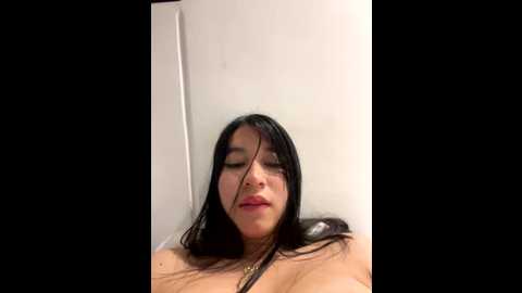 emi_star @ stripchat on 20251015