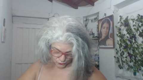 funnygrandma @ stripchat on 20251015