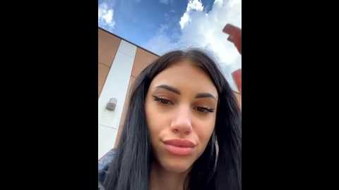 ilariea_girl @ stripchat on 20251015