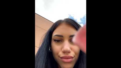 ilariea_girl @ stripchat on 20251015