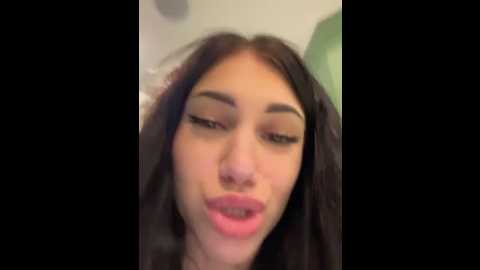 ilariea_girl @ stripchat on 20251015