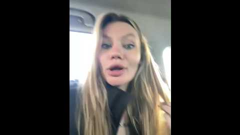 justmilaa @ stripchat on 20251015