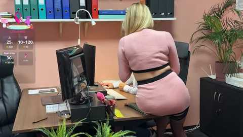 legslong @ stripchat on 20251015