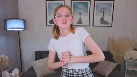 linhferrales @ stripchat on 20251015