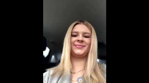 love_bri @ stripchat on 20251015