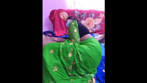 nidhi_telugu @ stripchat on 20251015