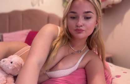 pinkie_piexx @ stripchat on 20251015