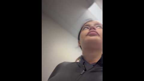 risky_workouts @ stripchat on 20251015