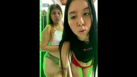 royalgirls_x @ stripchat on 20251015