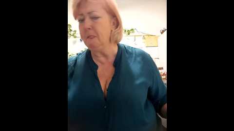 terezavelvet @ stripchat on 20251015