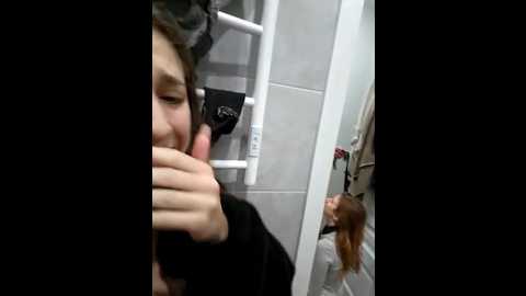 yourfavcouple_ @ stripchat on 20251015